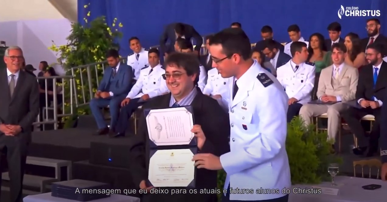 Ex-aluno Christus recebe Honraria Máxima no ITA - Colégio Christus